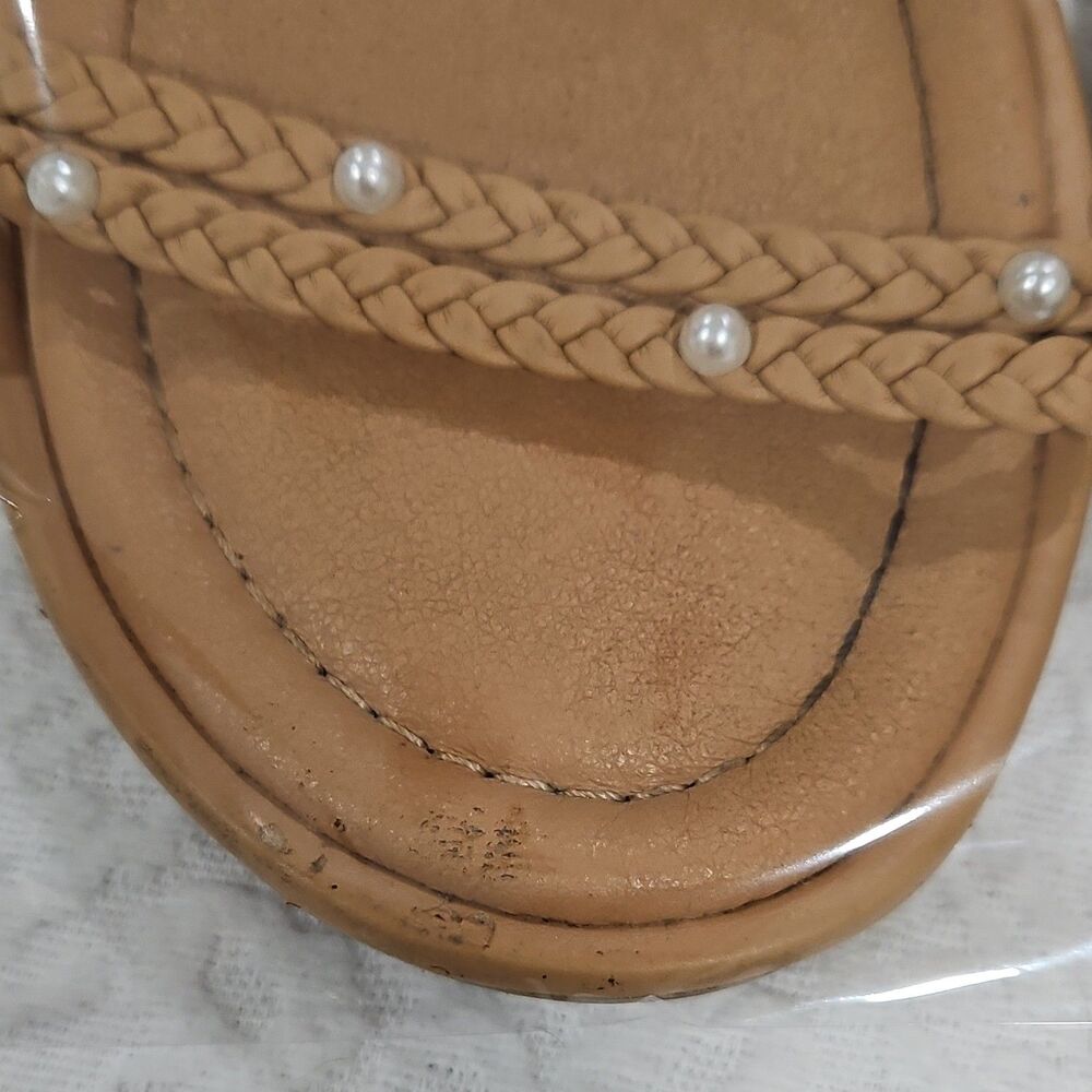 Universal Thread Women’s Tan Braided Pearl Strappy Flat Sandals - Picture 8 of 8